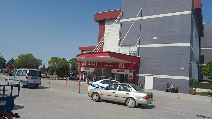 Karapınar'da ayağı makineye sıkışan işçi yaralandı