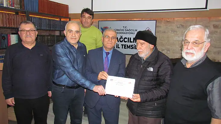 Konya Dağcılık İl Temsilciliğinin Üçüncü İstişare Toplantısı “Vefa” temasıyla yapıldı.