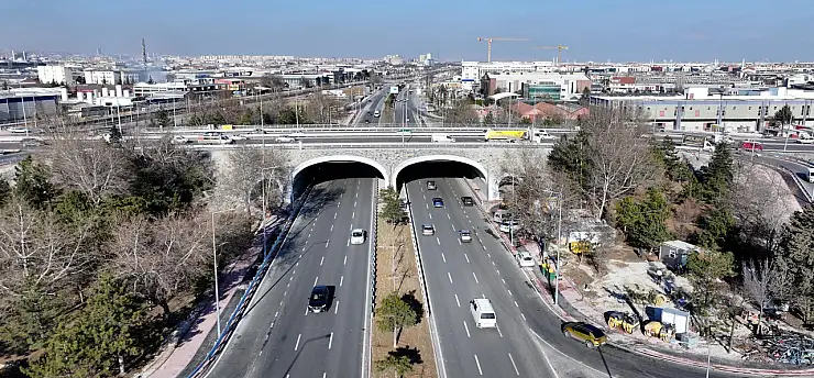 Marangozlar Kavşağı Tüm Şeritleri Ve Yonca Bağlantılarıyla Hizmet Vermeye Başladı