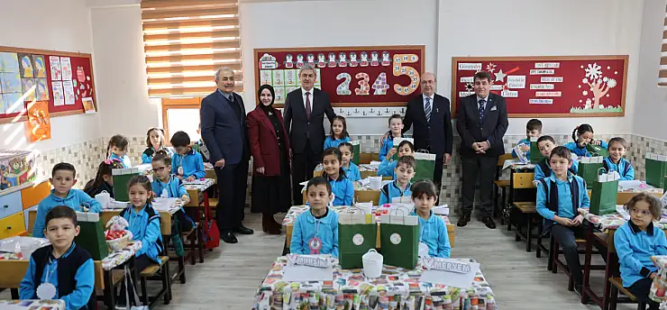 Selçuklu'Da Karne Sevinci: Başkan Pekyatırmacı Öğrencilerle Buluştu