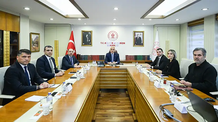 Başkan Altay Bakanlarla Konya Projelerini Görüştü