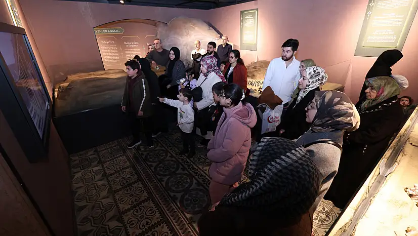 Büyükşehir Taş Bina'daki Siyer Sergisi KonyalIlardan Yoğun İlgi Görüyor