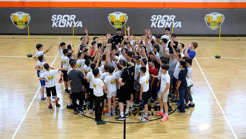 Konya'da minik basketbolcular sahneye çıkıyor: Altyapı seçmeleri başlıyor!