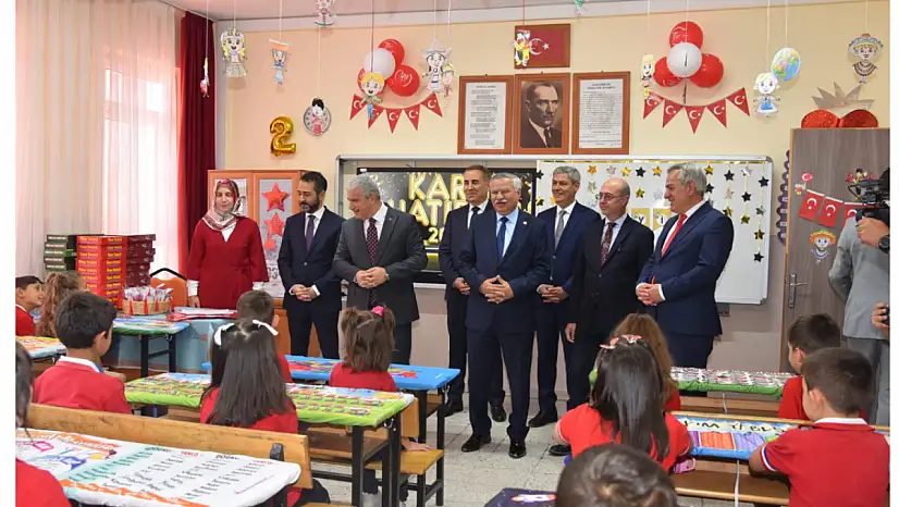 Konya'da yaz tatili başladı: 478 bin öğrenci karne sevinci yaşadı