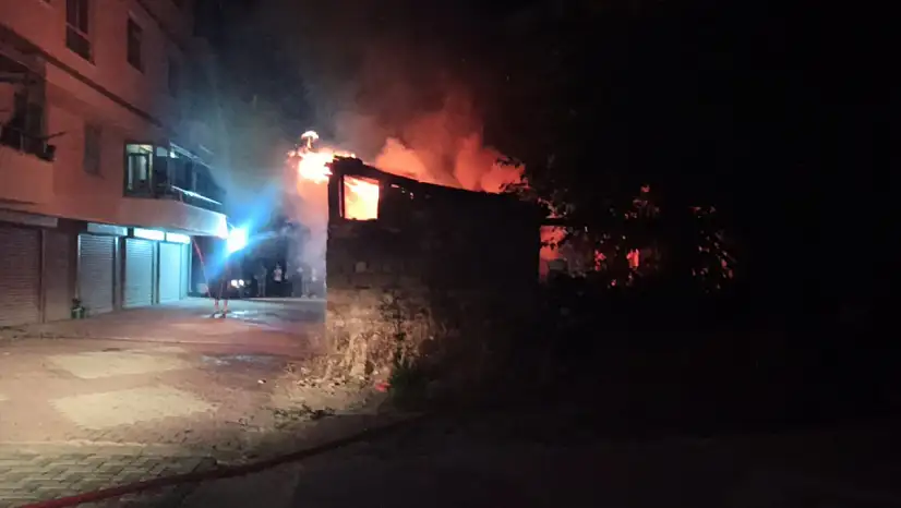 Seydişehir'de Yangın Paniği: Ekipler Alevleri Büyümeden Söndürdü