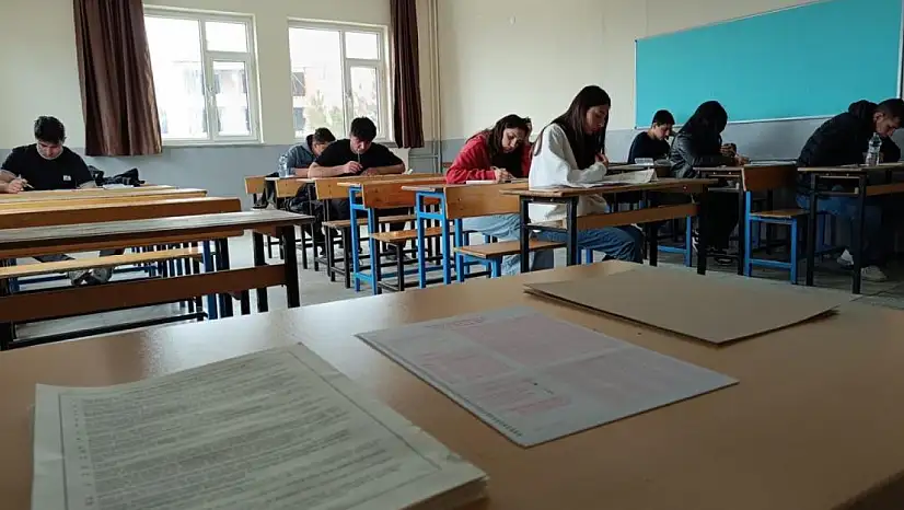 Kulu'da Umre ziyareti ödüllü Gençlik Bilgi Yarışması düzenlendi