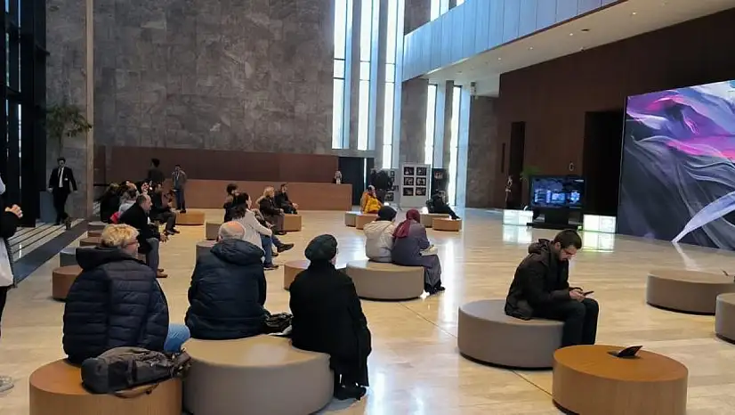 Rumi Rüyaları sergisi İstanbul'da büyük ilgi görüyor