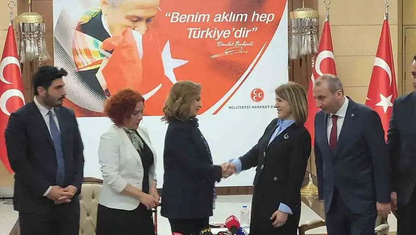 Siyasette ezber bozan bayramlaşma: MHP ve DEM Parti ilk kez buluştu!