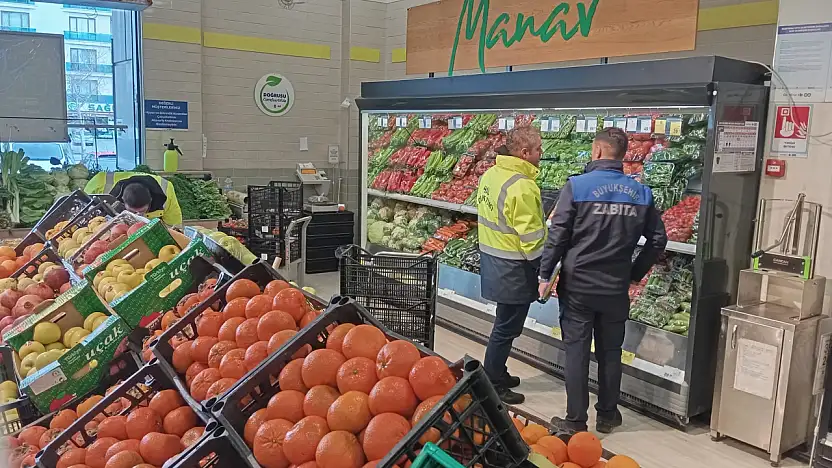 Konya'da yaş sebze ve meyvede fahiş fiyatlara karşı denetimler sürüyor