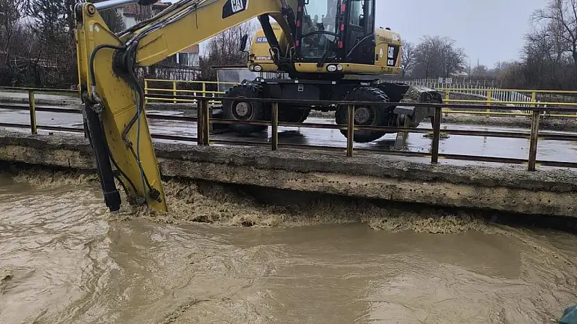 Seydişehir'de yağış sonrası çalışmalar sürüyor