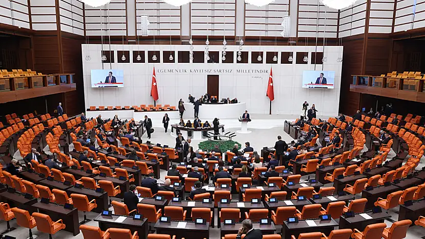 Türk Askerinin Libya'Daki Görev Süresinin Uzatılmasına İlişkin Tezkere Genel Kurulda Kabul Edildi