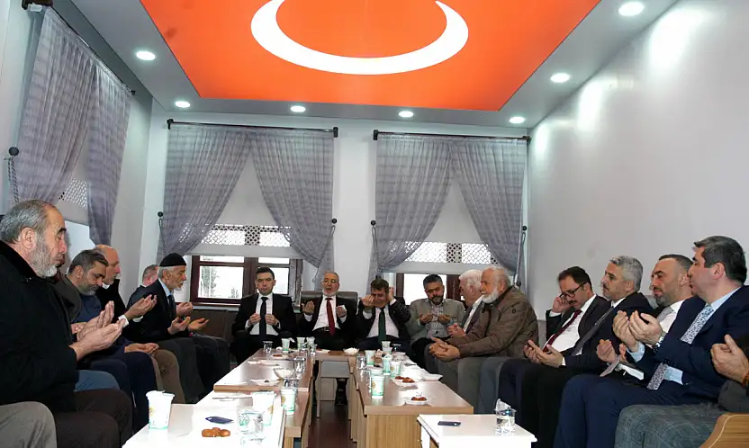 Konya'da tüm Şehitler Minnetle Ve Dualarla Anıldı