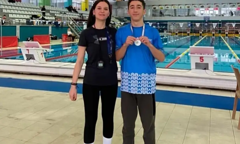 Otizmli Yüzücü Alper Akgül'den 5 Madalya