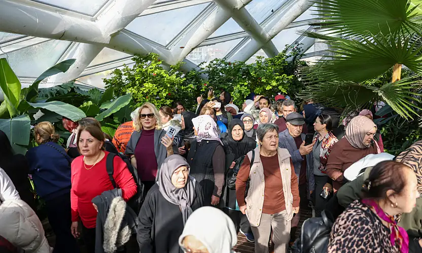 SELÇUKLU'NUN TARİHİ VE KÜLTÜREL MEKANLARI ŞEB-İ ARUS BOYUNCA YOĞUN İLGİ GÖRDÜ
