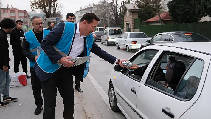 Karatay'da Ramazan bereketi: Başkan Kılca, vatandaşlarla buluştu