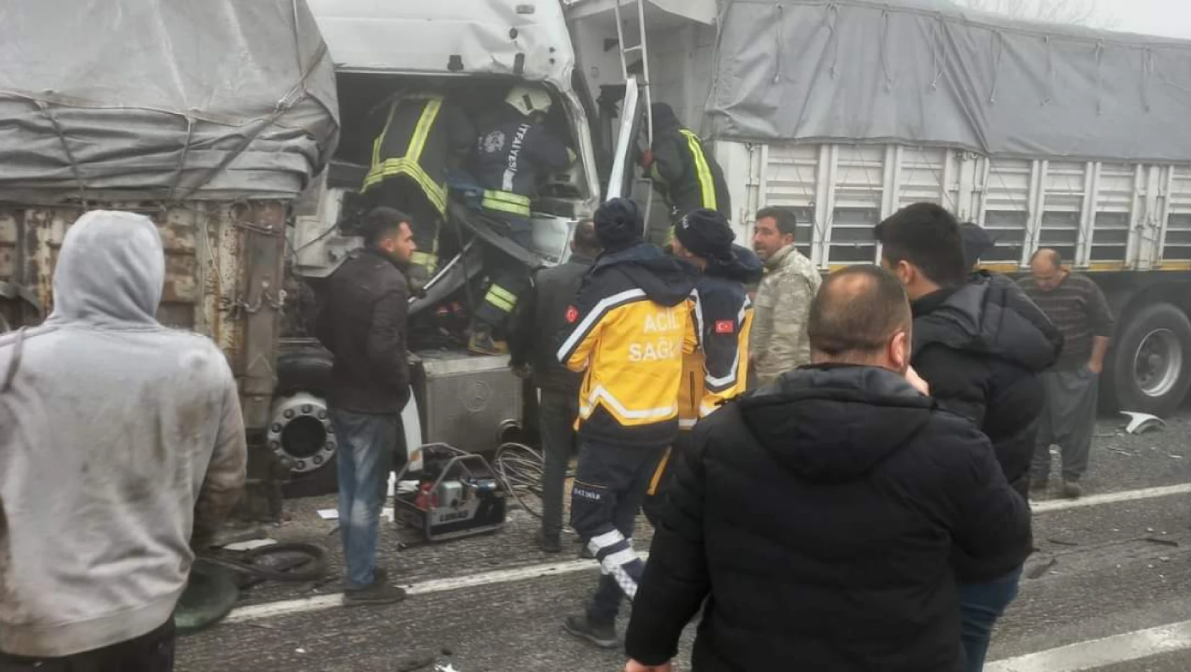 Konya'da iki TIR çarpıştı | 1 ölü